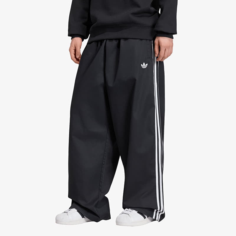 homme adidas Twill Pnt Black (KR1387)